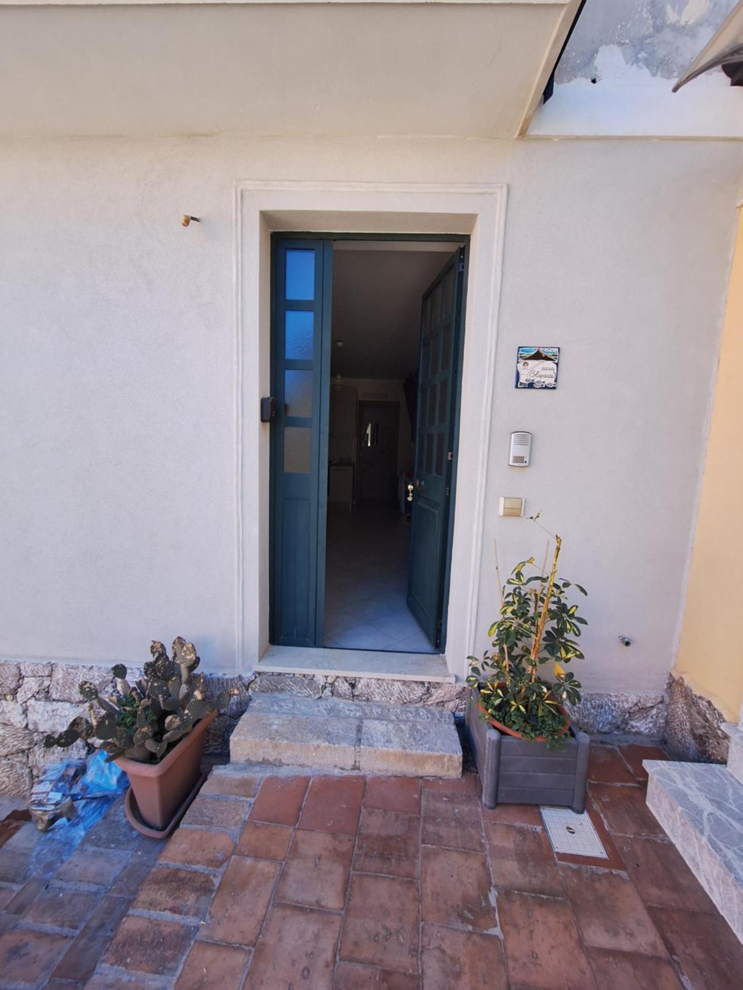 فيلا Casa Colapesce كاستلمولا المظهر الخارجي الصورة